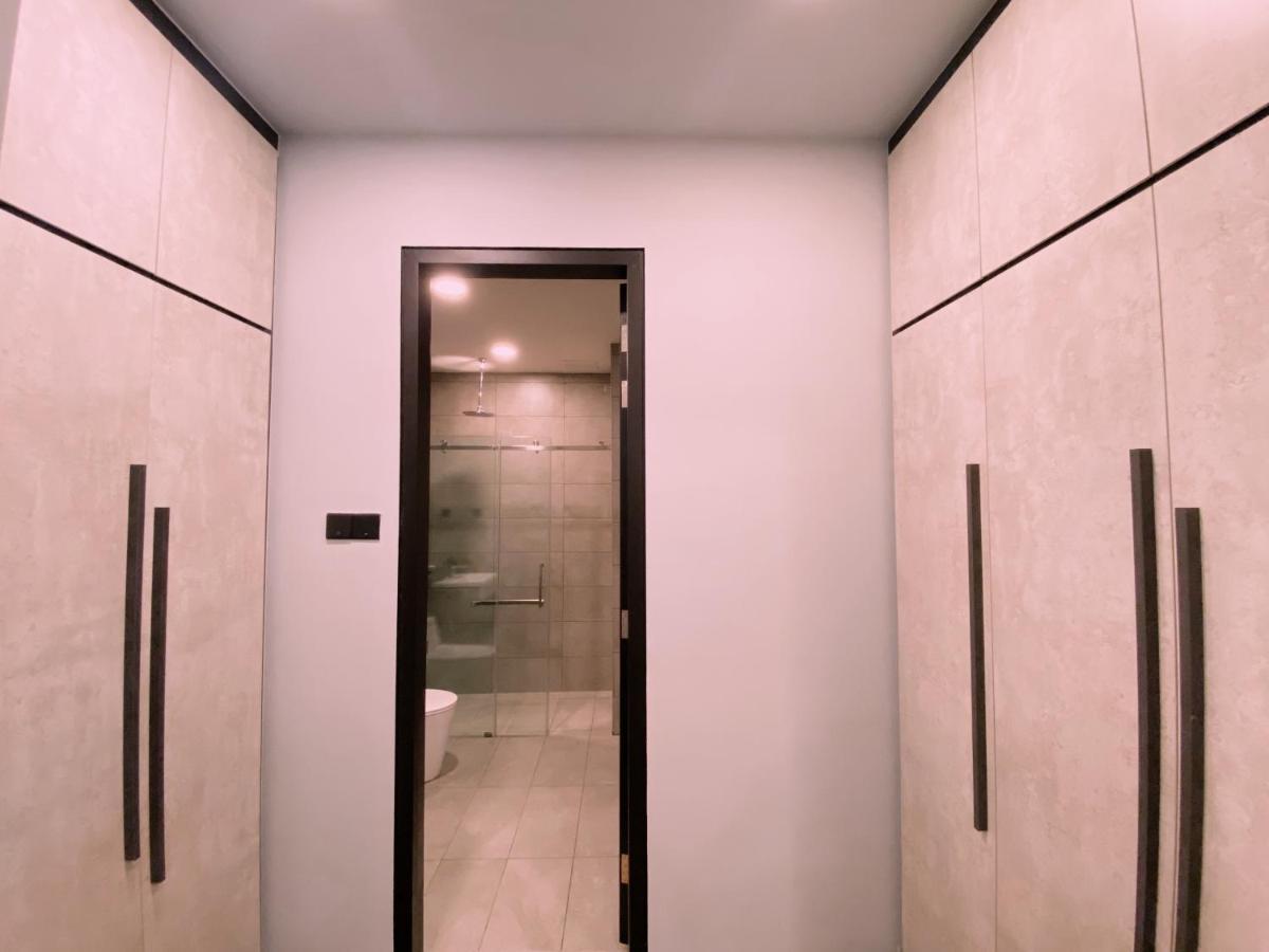 Opus Suites Pangsapuri
