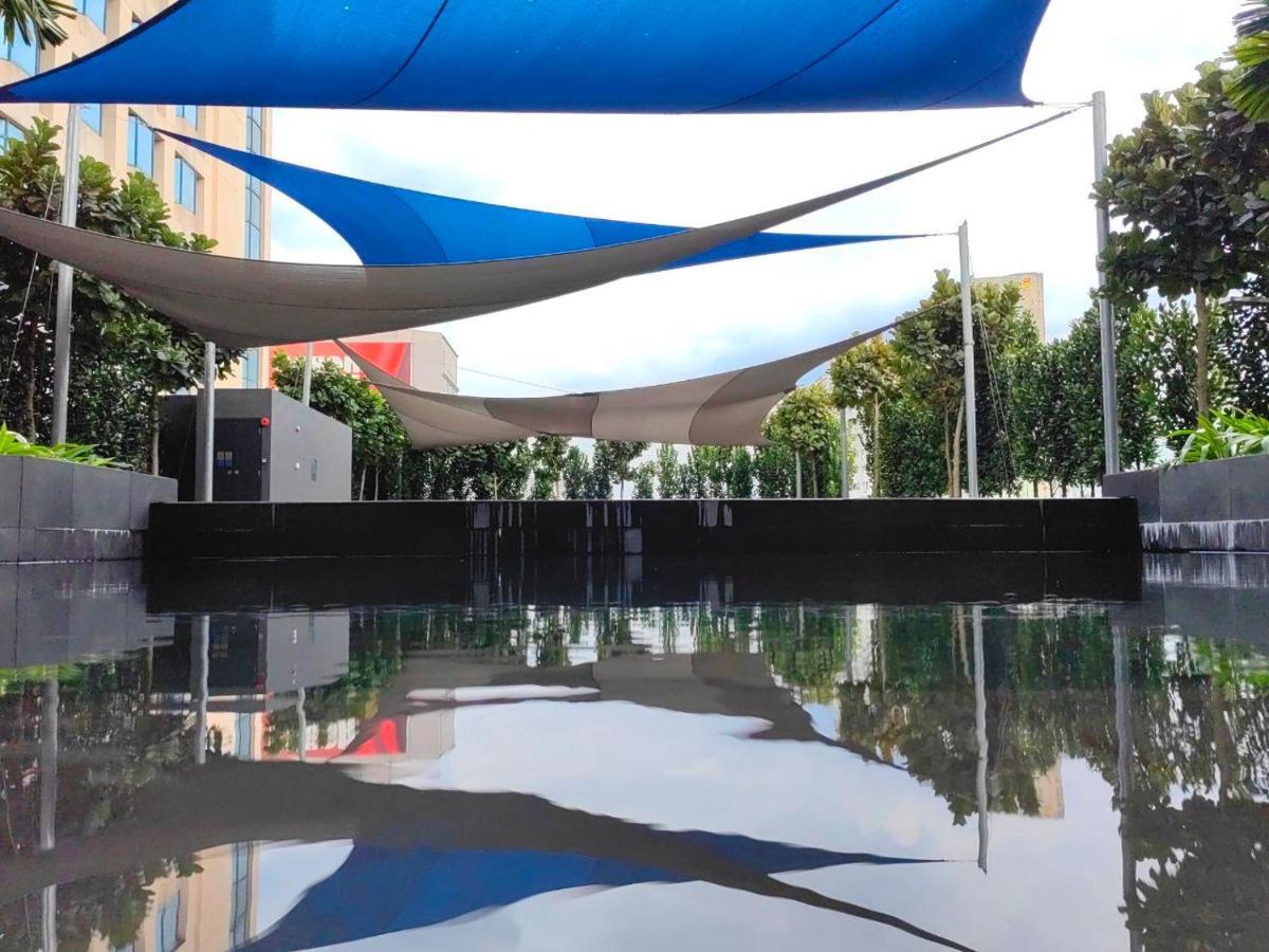 Opus Suites Apartment