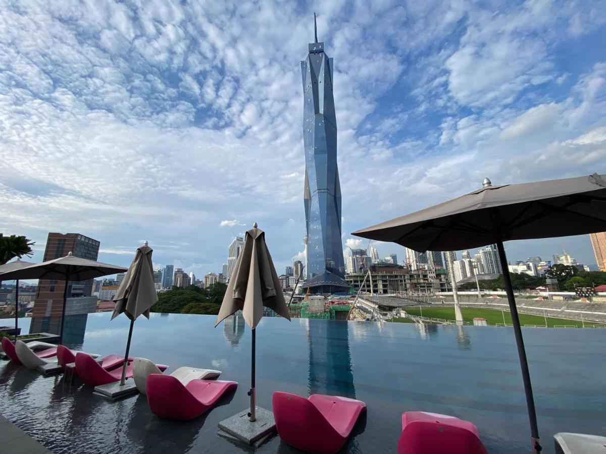 Opus Suites Apartment *